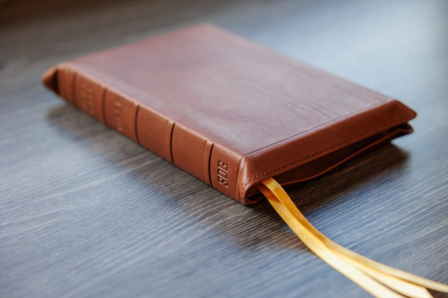 NASB 1995 Side-Column Reference Bible - Image 8
