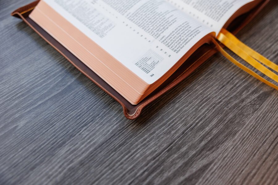 NASB 1995 Side-Column Reference Bible - Image 3